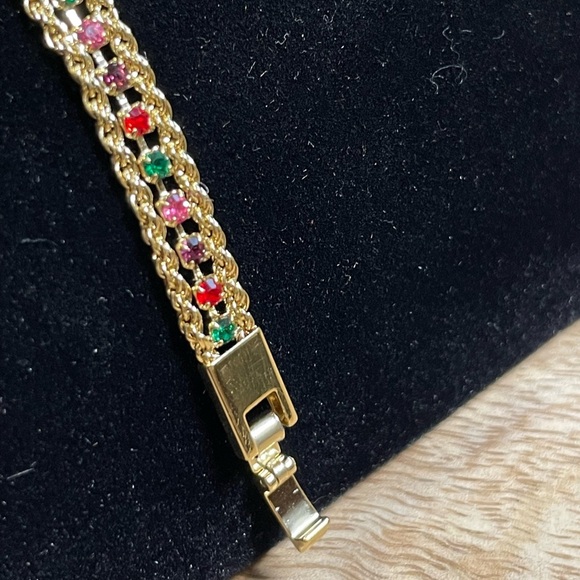 Vintage Deadstock 10KT Gold Filled Bracelet with Prong Set Quartz Crystals - Picture 3 of 7